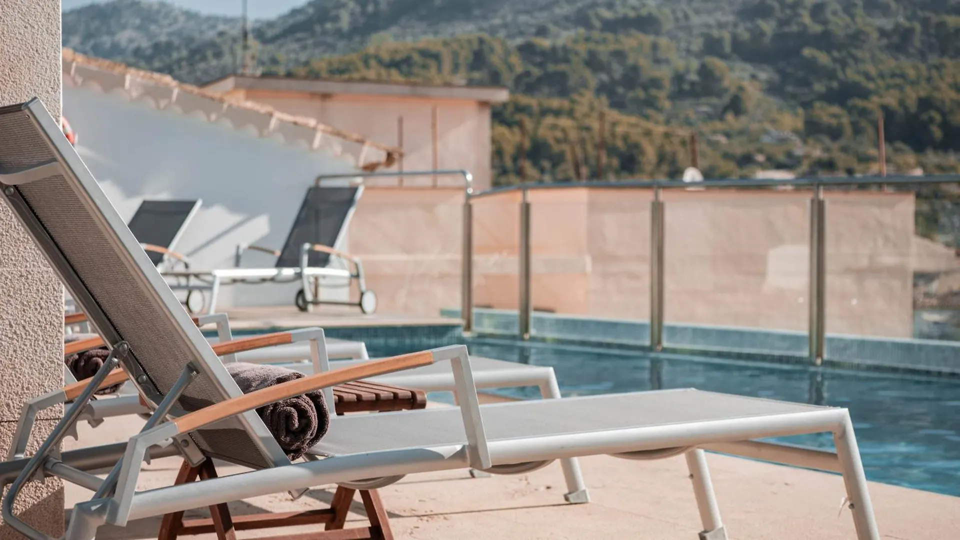 Gran Hotel Sóller 5*,